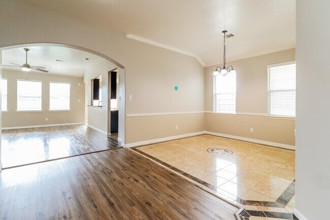Foto del edificio - 2548 Blue Heron Cir