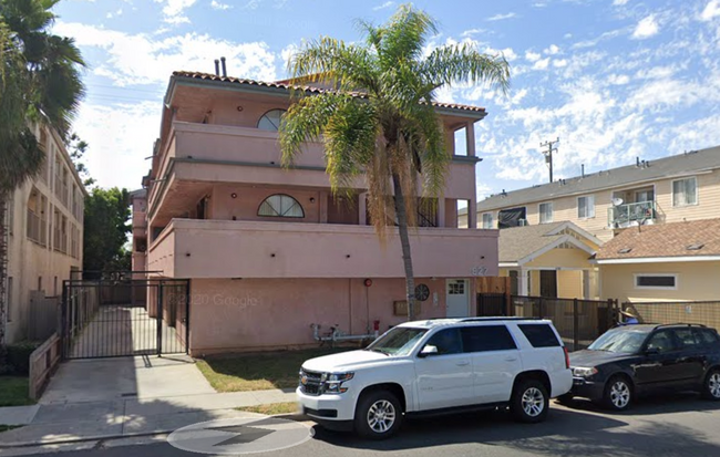 Building Photo - 827 Redondo Ave