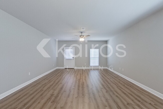 Foto del edificio - 13808 Pinyon Dr