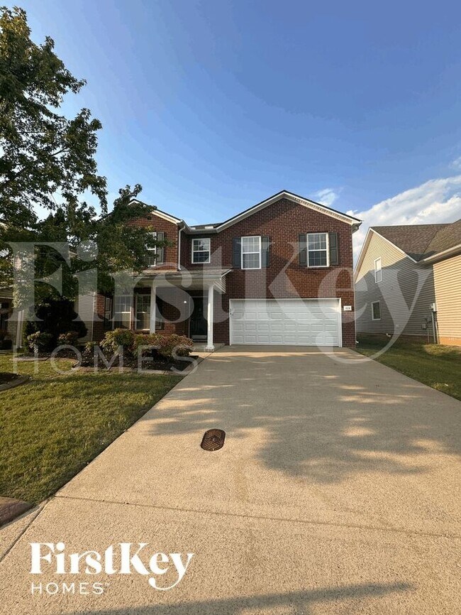 Building Photo - 420 Creek Oak Dr