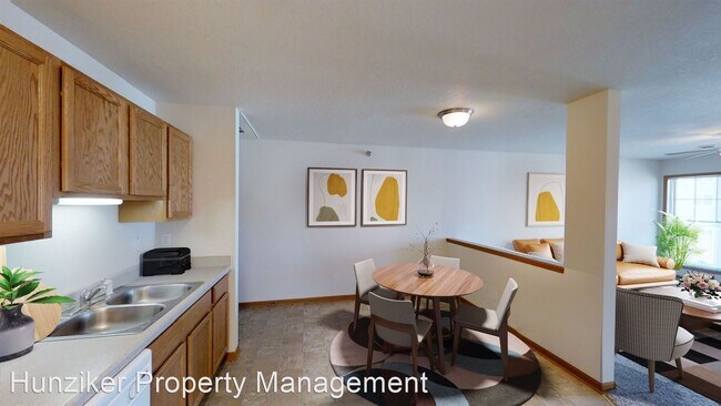 Foto del edificio - 2 br, 1 bath Apartment - 1329 Mayfield 132...