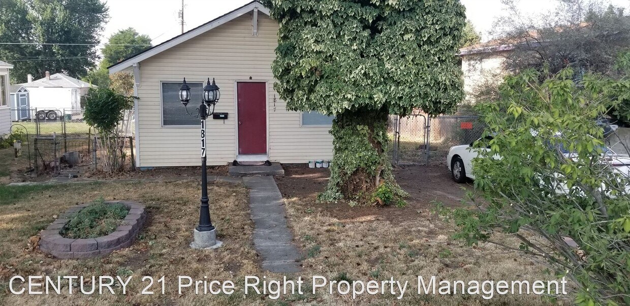 Primary Photo - 2 br, 1 bath House - 1817 15th Ave