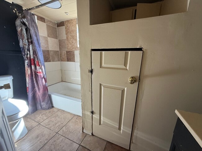 Building Photo - 7680 US-31