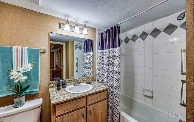 Bathroom - Stonegate