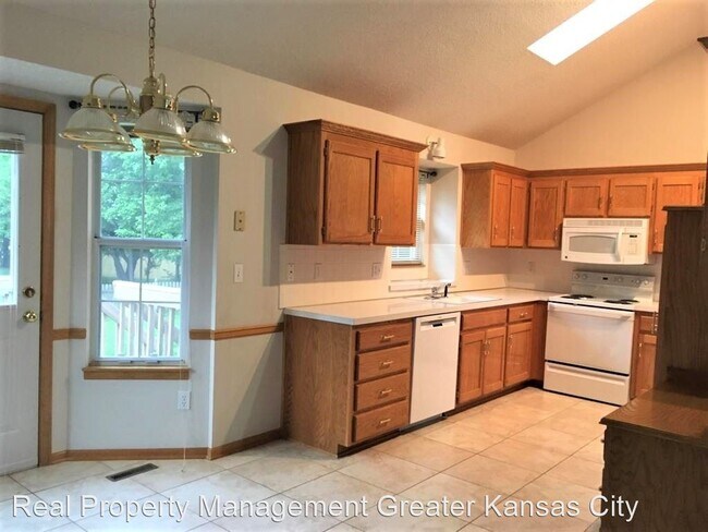 Building Photo - 3 br, 2 bath House - 1912 SE 7th Street