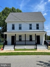 Building Photo - 215 Broad St