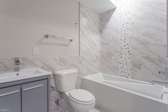 Building Photo - 3 br, 3 bath Duplex - 426 W Norris ST Unit 1