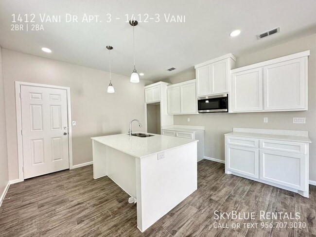 Building Photo - 1412 Vani, 1412-3 Vani