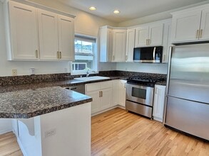 Building Photo - 2443 NW 59th St