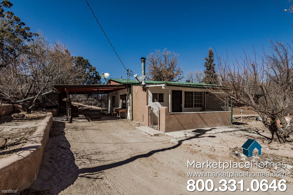Primary Photo - 4 br, 1.5 bath House - 13 Florencio Trl