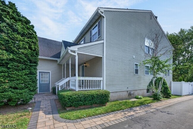 Foto del edificio - 408 Prospect Ave
