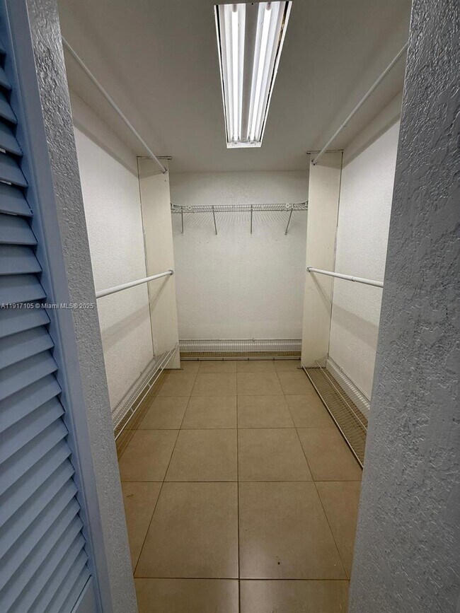 Building Photo - 4430 NW 175th St