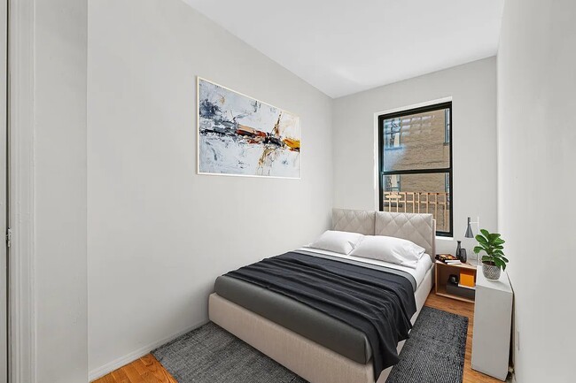 Building Photo - 244 W 64th St