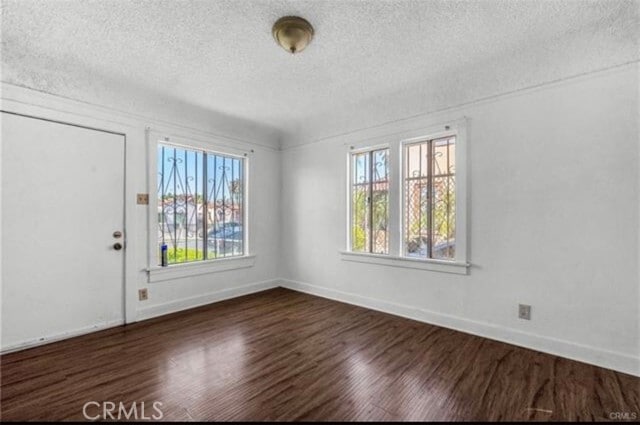 Building Photo - 822 E 87th Pl