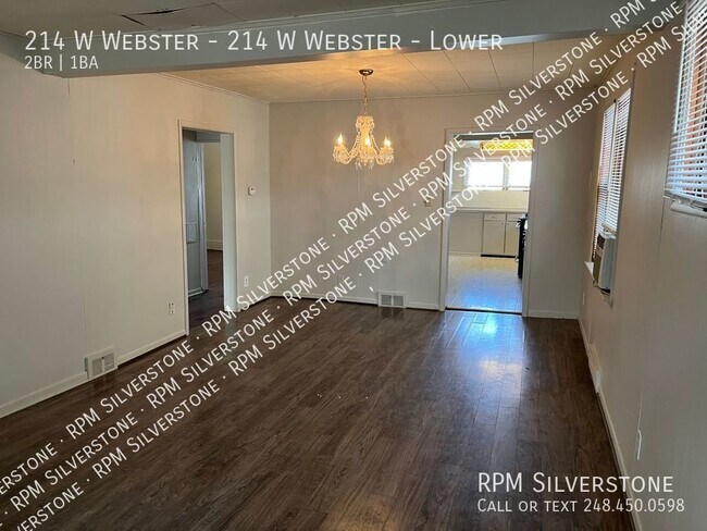 Building Photo - Spacious 2-bedroom