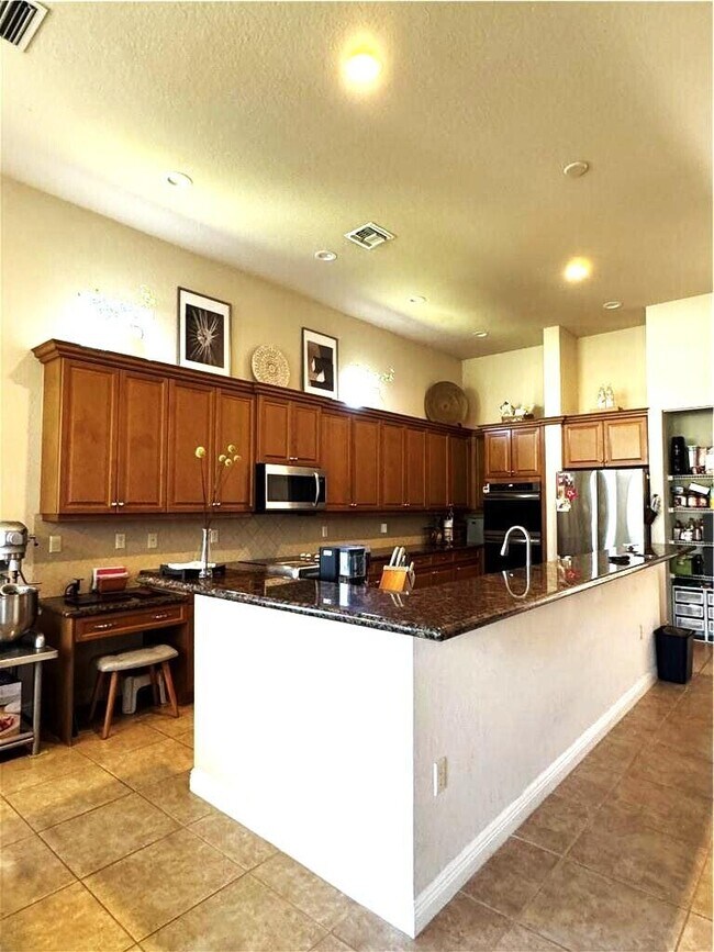 Foto del edificio - 3318 Burlington Pl SW
