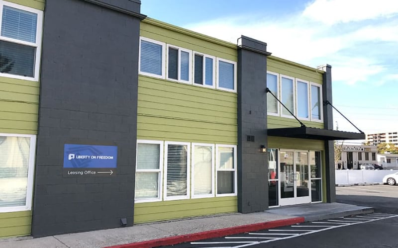 Foto principal - 865 N 160 W St