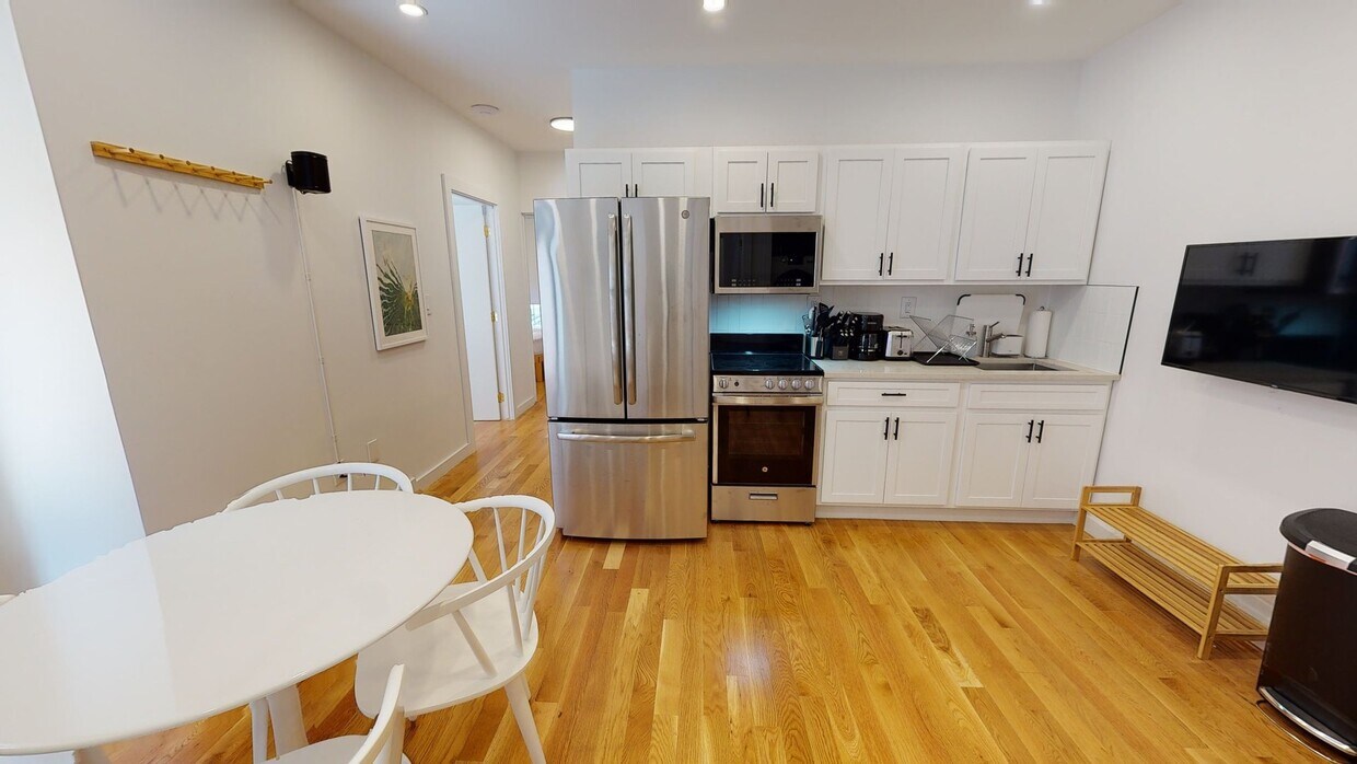 Photo - Room in Shared 4.0 bed/2 bath home