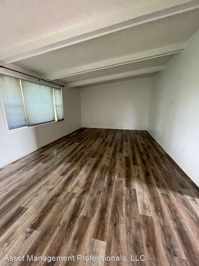 Building Photo - 3 br, 2 bath House - 7141 12 Mile Road