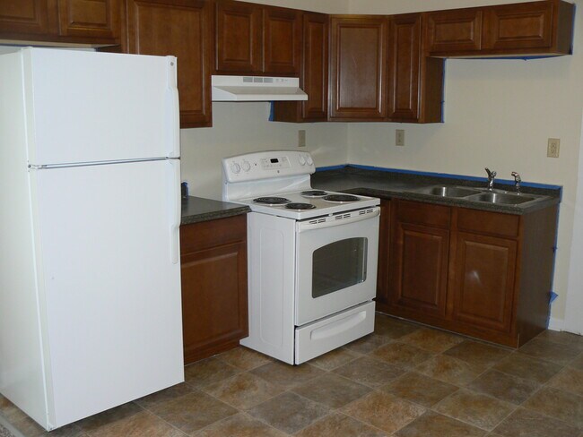 Foto del edificio - 290 S Main St