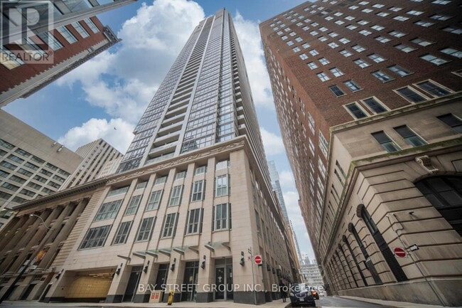 Building Photo - 70 Temperance St