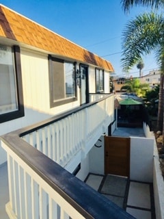 Foto del edificio - 231 W Canada