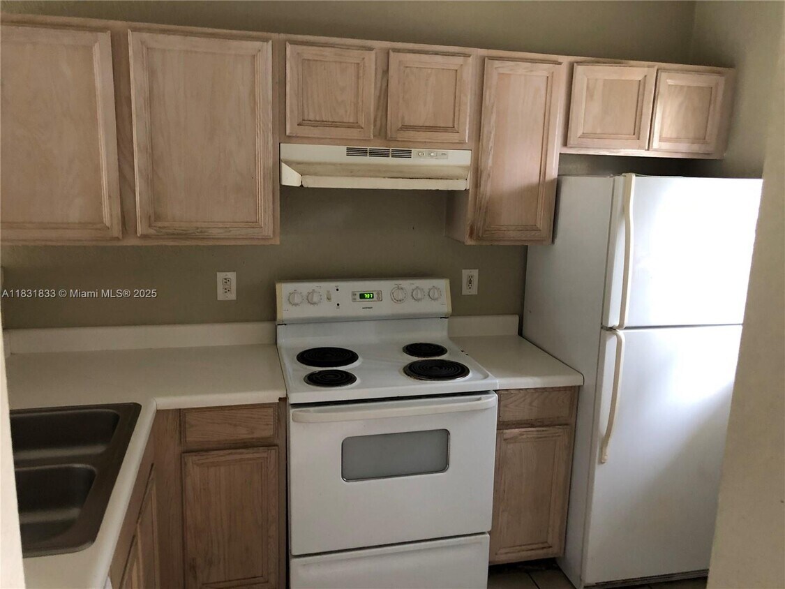 Foto del edificio - 3736 NW 91st Ln