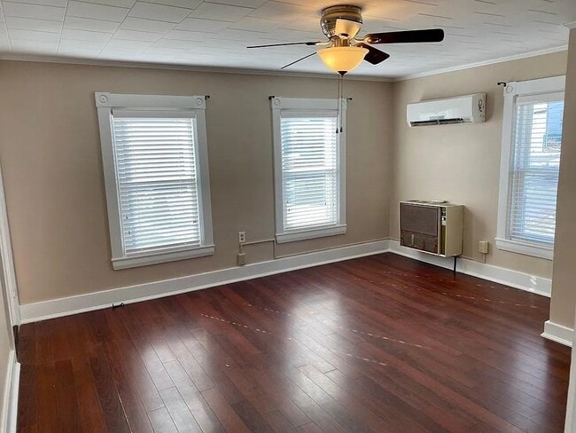 Building Photo - 31 Tremont St