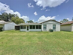 Building Photo - 5226 Twine St