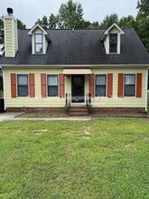 Building Photo - 1723 Hannaford Rd