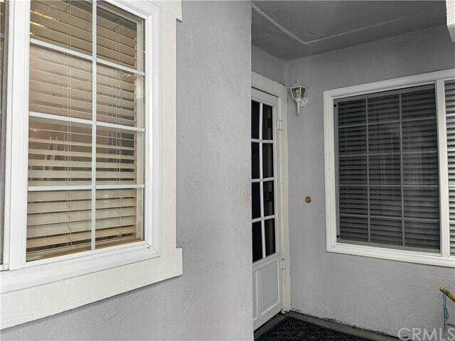 Building Photo - 572 Stone Harbor Cir