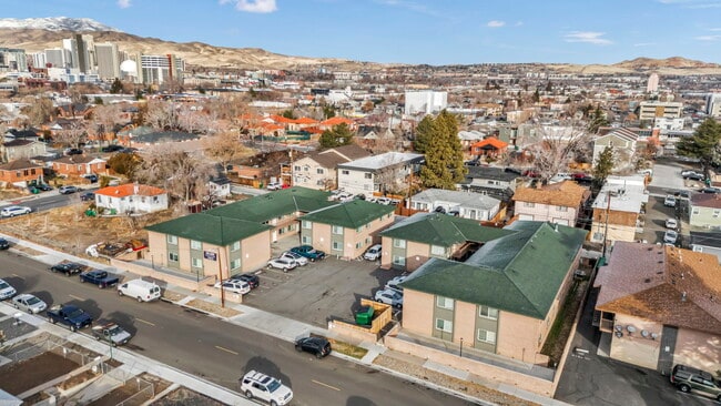 Building Photo - Moran Apartments