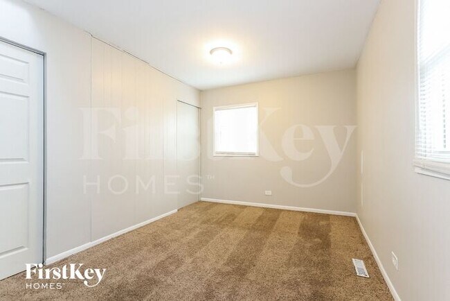 Foto del edificio - 1504 Walnut Dr