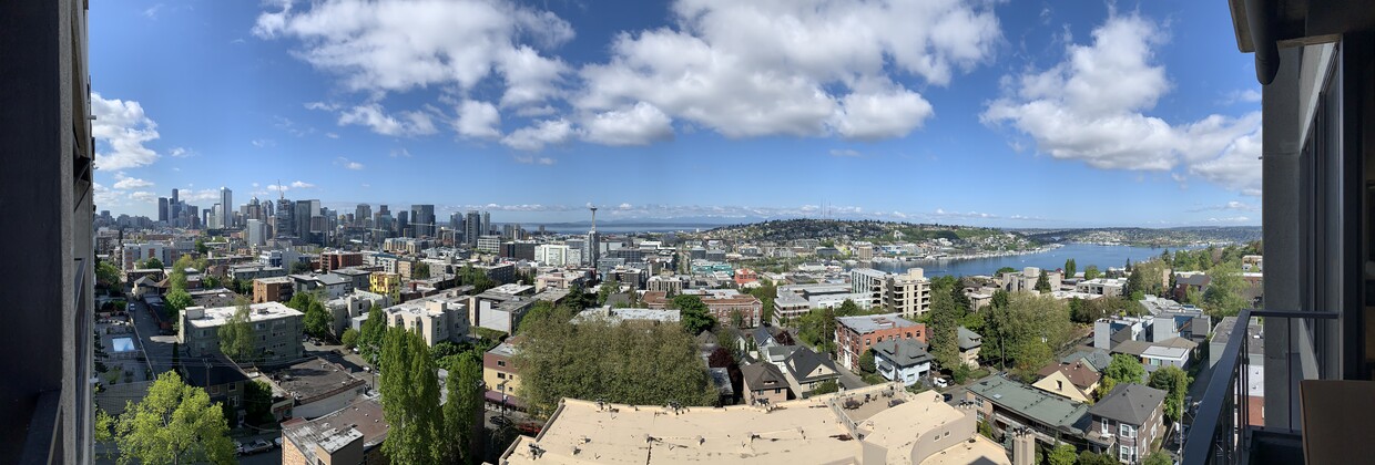 An incredible 180° view - 601 Belmont Ave E