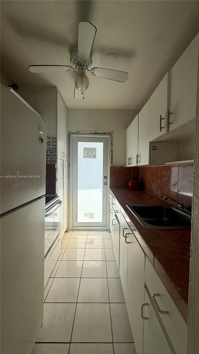 Building Photo - 7271 Gary Ave