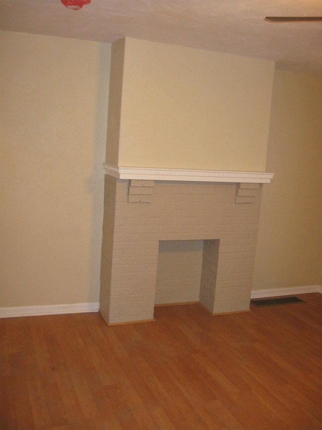 Building Photo - 5119 Cypress St