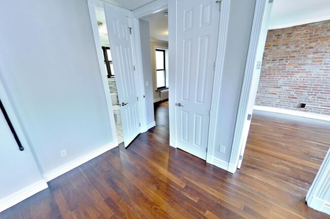 Building Photo - 340 East 18th Street (1st & 2nd Ave), #3A