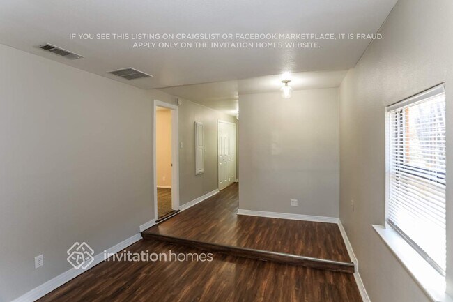Foto del edificio - 4405 Wellesley Ave