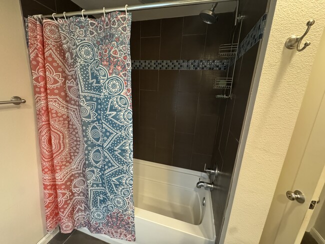 Shared Bathroom - 2708 San Pedro St