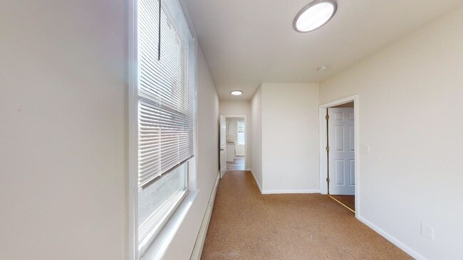 Photo - 1052 Garfield Ave Apartment