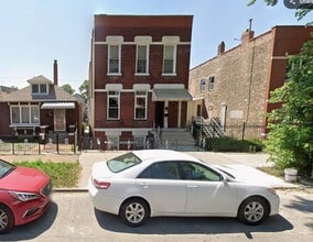 Building Photo - 2842 S Union Ave