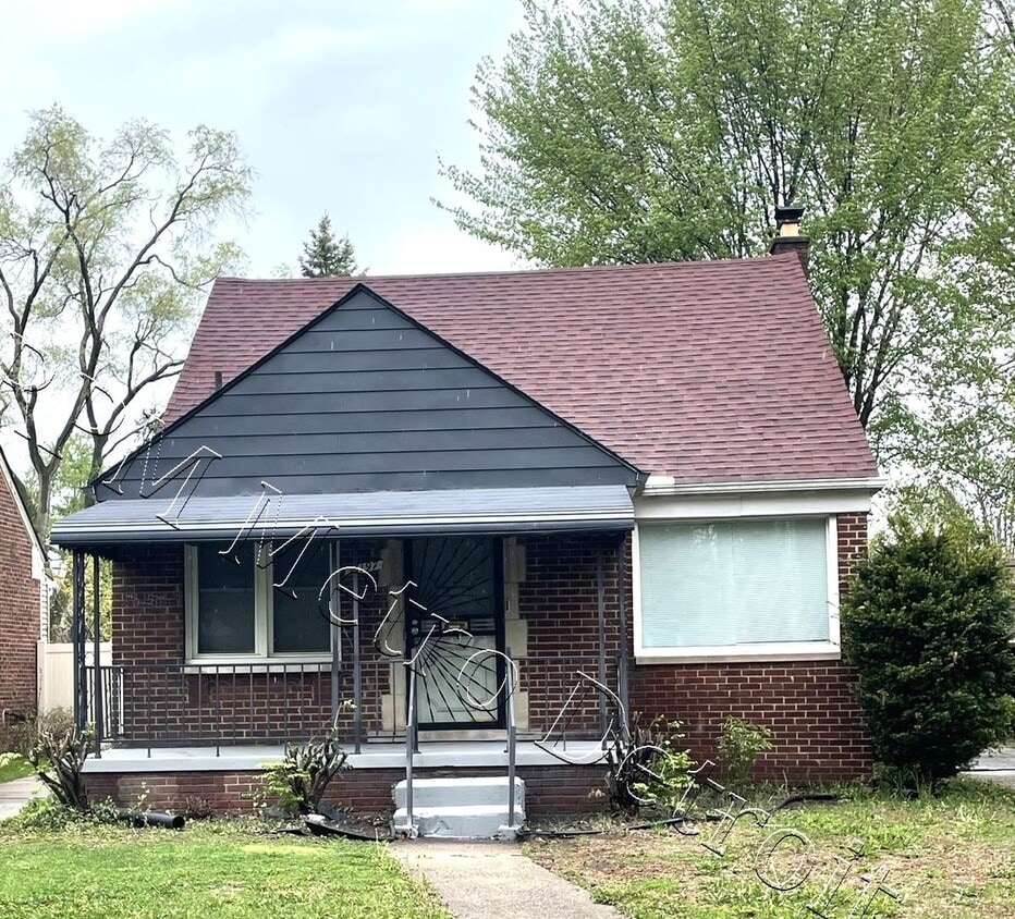 Primary Photo - 17197 Warwick St