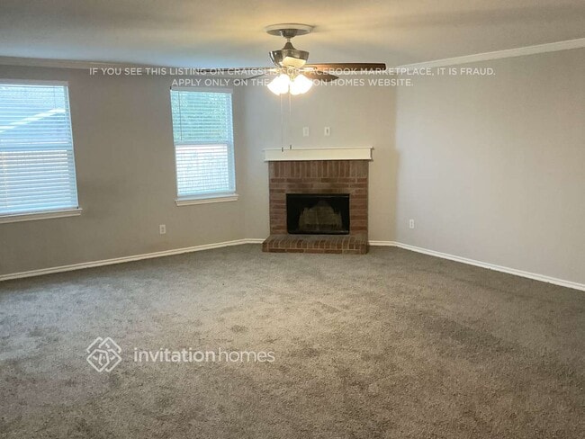 Building Photo - 504 Azalea Dr