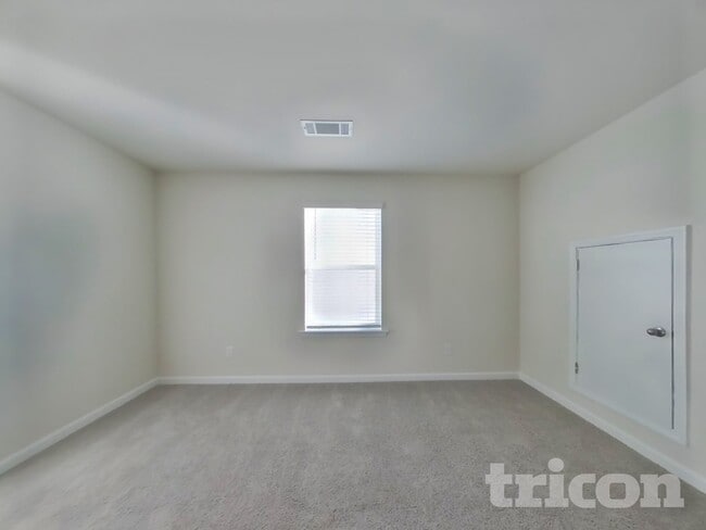 Building Photo - 278 Limestone Cir