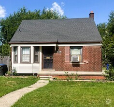 Building Photo - 16269 Tacoma St