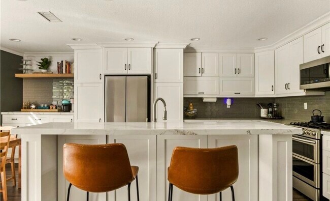 Foto del edificio - 26581 Domingo Dr