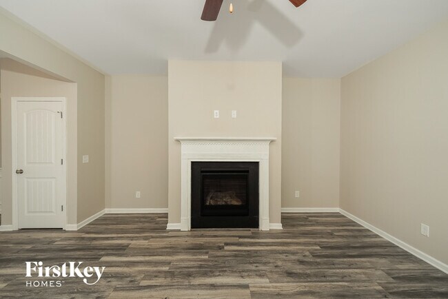 Foto del edificio - 1812 Clarke Cir