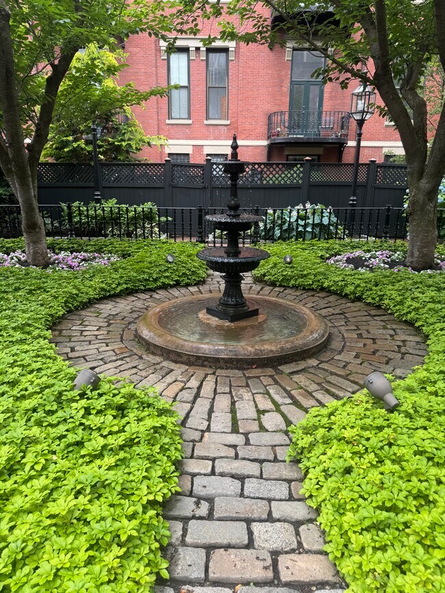 Foto del edificio - 130 Appleton St