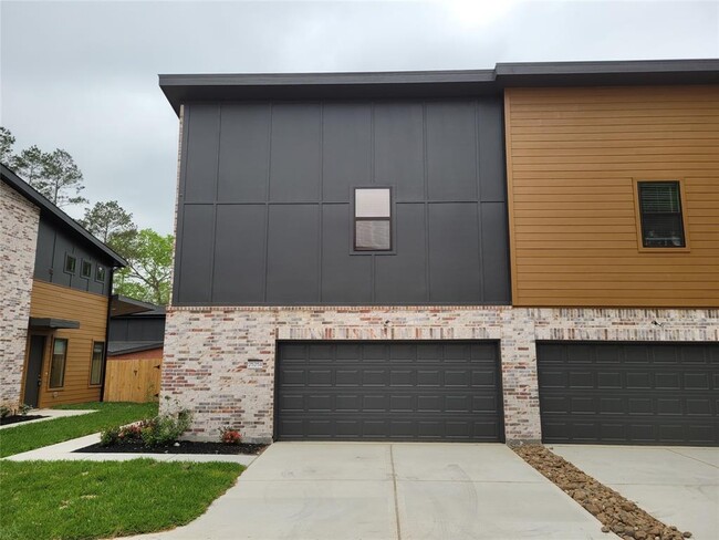 Building Photo - 2525 Appian Way