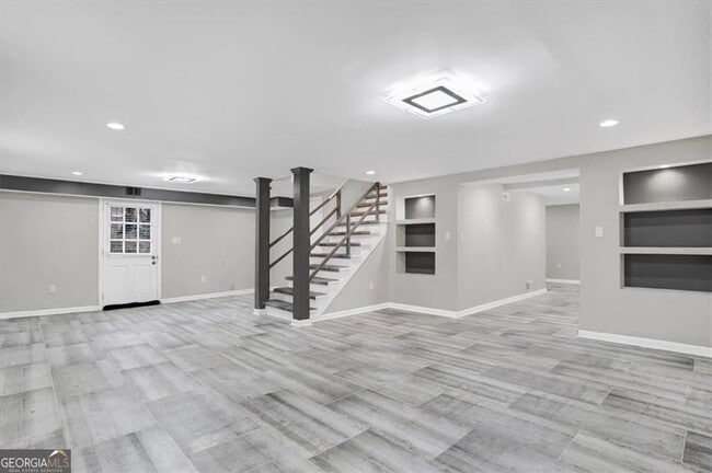 Building Photo - 2248 Farley Ct